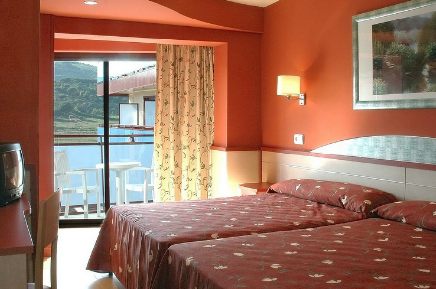 Отель H Top Secret Calella 4*, Коста Брава - фото 15