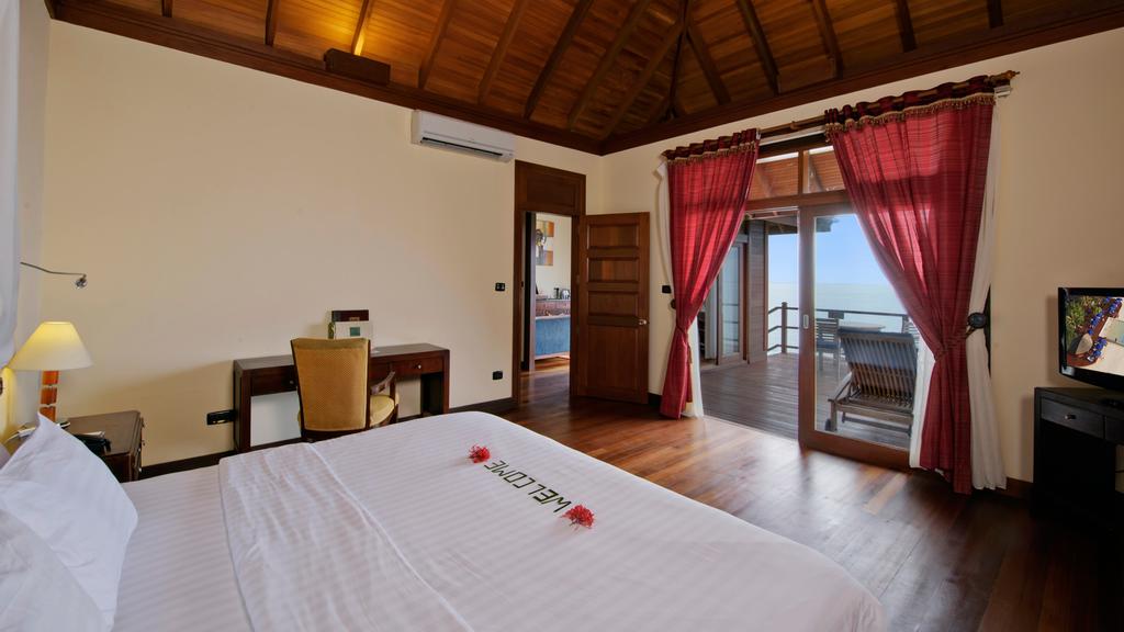 Olhuveli Beach & Spa Resort 5* * - смотреть фото 17 Отель Olhuveli Beach & Spa Resort 5* *, - фото 17