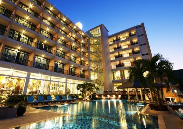 Отель Hotel J Pattaya 3*, Паттайя - фото 3