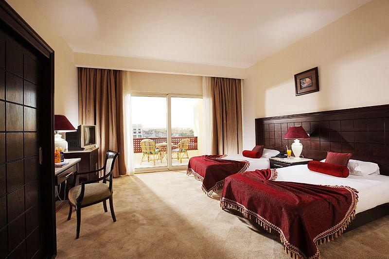 Golden 5 Sapphire Suites Hotel de luxe 4* - смотреть фото 13 Отель Golden 5 Sapphire Suites Hotel de luxe 4*, Хургада - фото 13