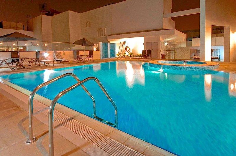 Отель Ramada Chelsea Hotel Al Barsha 4*, Дубаи - фото 3