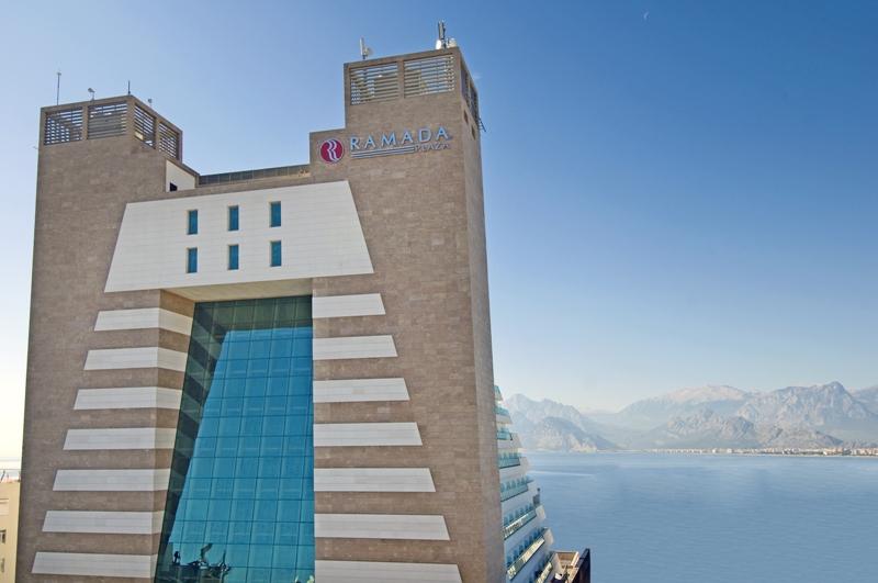 Ramada Plaza Antalya 5* - смотреть фото 2 Отель Ramada Plaza Antalya 5*, Анталия - фото 2