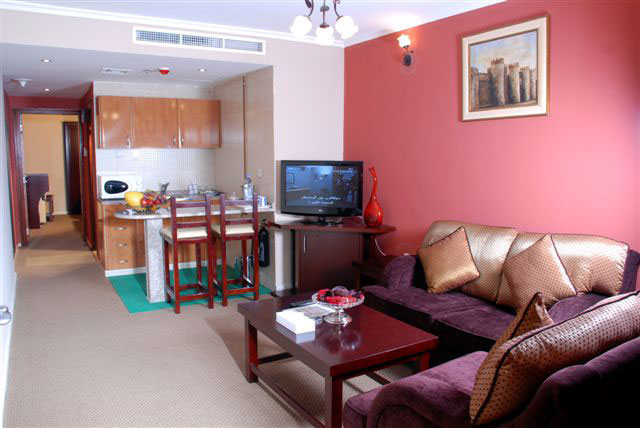 Al Bustan Tower Hotel Suites 3* - смотреть фото 6 Отель Al Bustan Tower Hotel Suites 3*, Шарджа - фото 6