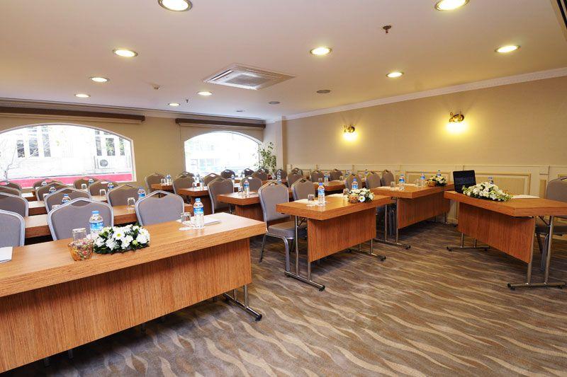 Taksim Gonen Hotel 4* - смотреть фото 16 Отель Taksim Gonen Hotel 4*, Стамбул - фото 16