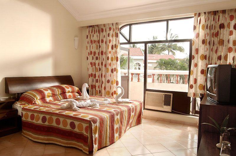 Отель Whispering Palms Beach Resort 3*, ГОА северный - фото 14