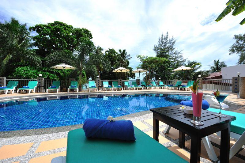Tri Trang Beach Resort 3* - смотреть фото 9 Отель Tri Trang Beach Resort 3*, Пхукет - фото 9