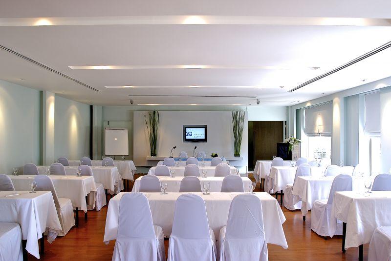 Ramada South Sea (Ex.south Sea Karon Phuket) 3* - смотреть фото 16 Отель Ramada South Sea (Ex.south Sea Karon Phuket) 3*, Пхукет - фото 16