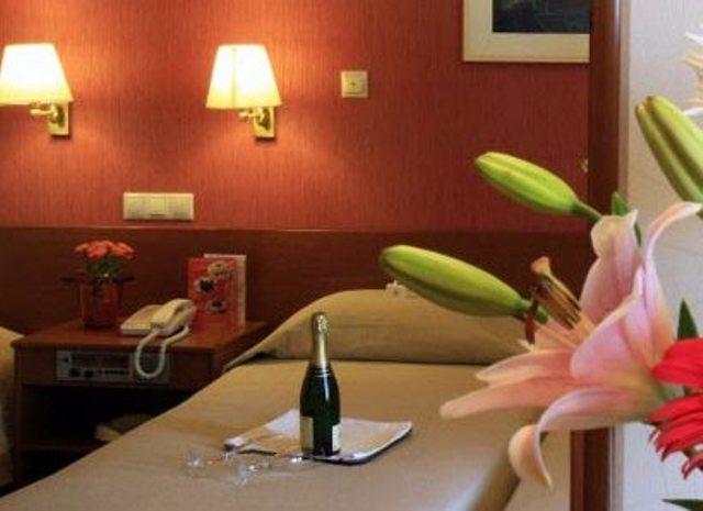 Отель Queen Olga Hotel 4*, Салоники - фото 7