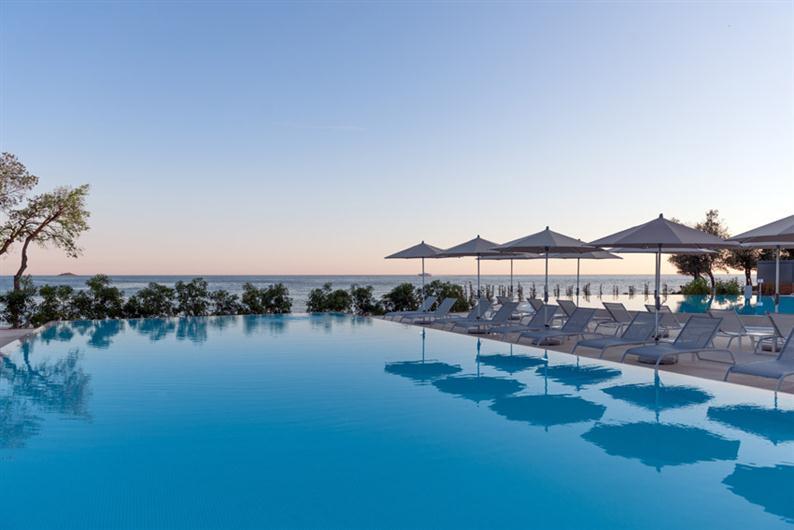 Отель Amarin Resort 4*, Ровинь - фото 21