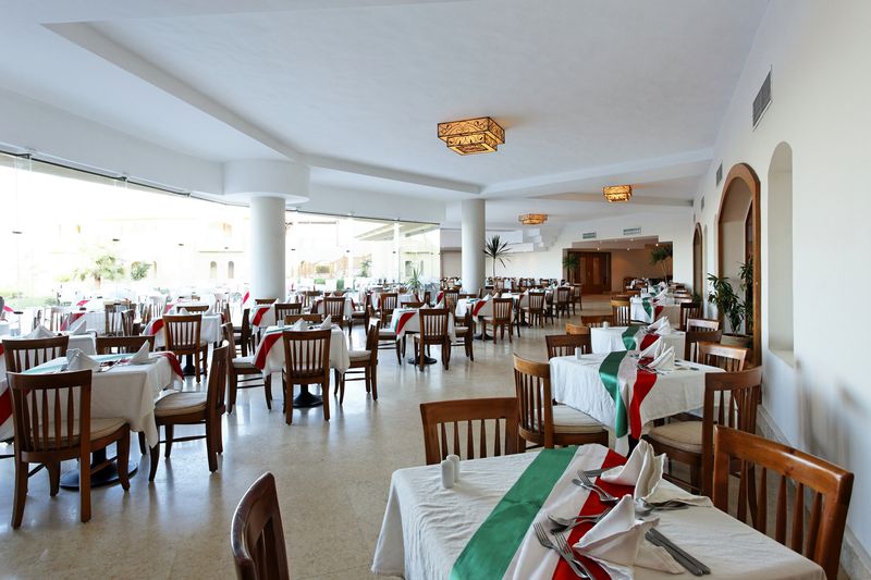 The Three Corners Fayrouz Plaza Beach Resort 5* - смотреть фото 15 Отель The Three Corners Fayrouz Plaza Beach Resort 5*, Марса Алам - фото 15
