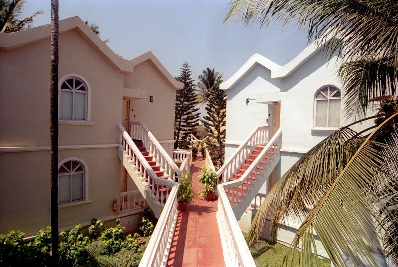 Отель Whispering Palms Beach Resort 3*, ГОА северный - фото 4