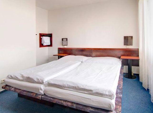 Отель Fortuna Rhea Hotel 2*, Прага - фото 8