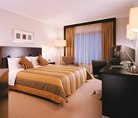 Отель Traders Hotel Qaryat Al Beri 4*,  - фото 5