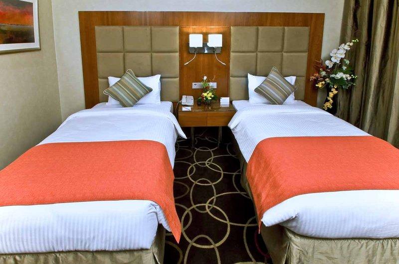 Отель Ramada Chelsea Hotel Al Barsha 4*, Дубаи - фото 13