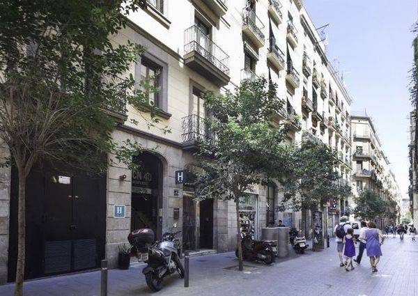 Отель Acta Bcn40 2*, Барселона - фото 1