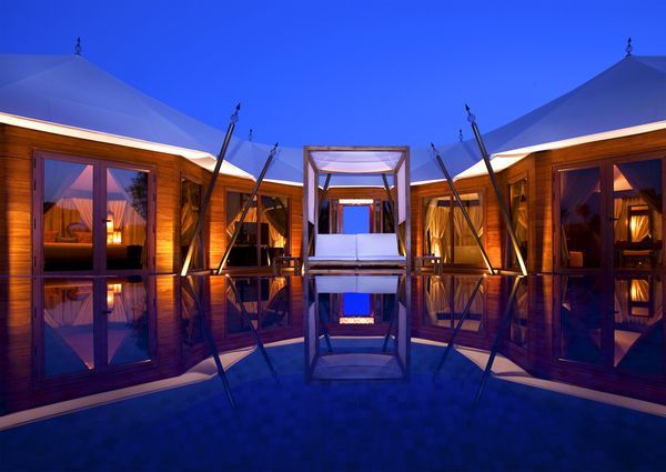 The Ritz-Carlton, Ras Al Khaimah, Al Hamra Beach 5* - смотреть фото 1 Отель The Ritz-Carlton, Ras Al Khaimah, Al Hamra Beach 5*, Рас Аль Хайма - фото 1