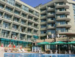 Отель Palm Beach – подобрать тур Горящие туры в отель Palm Beach 4*, Золотые Пески, Филиппины