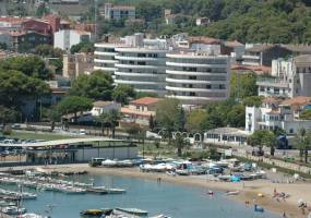 Горящие туры в отель Medes Park Apt. UNK, Коста Брава, Испания 2*,  