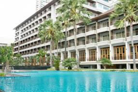 Горящие туры в отель Welcome World Beach Resort & Spa 4*, Паттайя, 